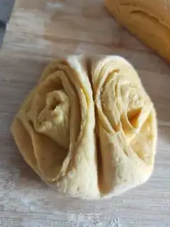 Make Pumpkin rolls step 11