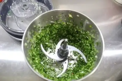 Make Egg cabbage brown wheat dumplings step 6