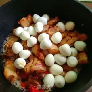 Make Quail egg red pork step 6