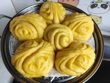 Make Pumpkin rolls step 16