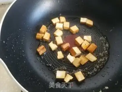 Make Scrambled eggs step 4