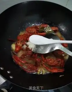 Make Spicy lobster step 6