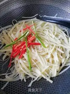 Make Spicy potatoes step 4
