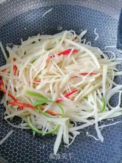 Make Spicy potatoes step 5