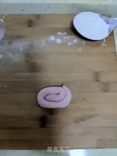 Make Butterfly buns step 4