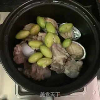 Make The blue olive pelvis step 3