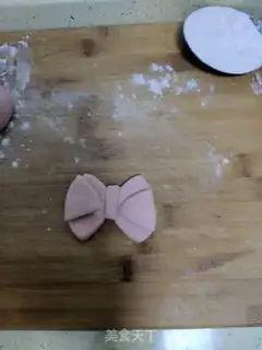 Make Butterfly buns step 10