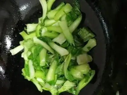Make Eggs are fried in blue step 1