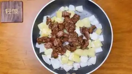 Make Black pepper potato beef step 7