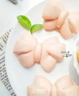 Make Butterfly buns step 14
