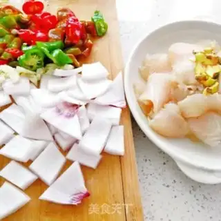 Make Red-burned salsa step 4