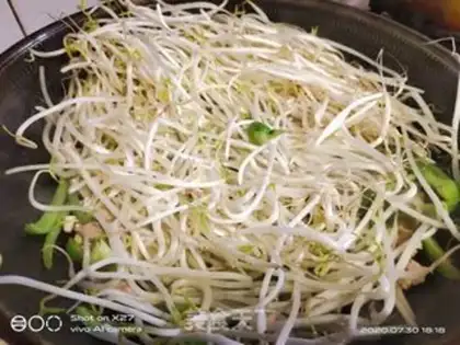 Make Pepper bean sprouts step 4