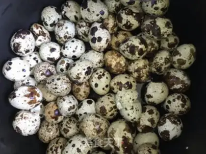 Make Five spicy tea cape eggs step 2