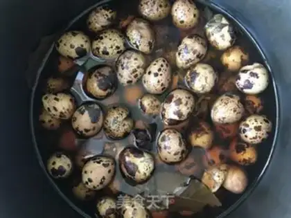 Make Five spicy tea cape eggs step 5
