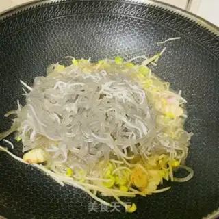 Make A sprout fan step 4