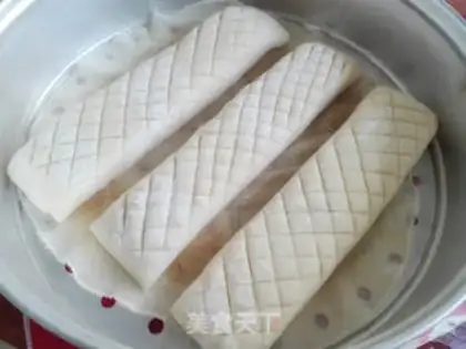 Make Taste rice rolls step 8