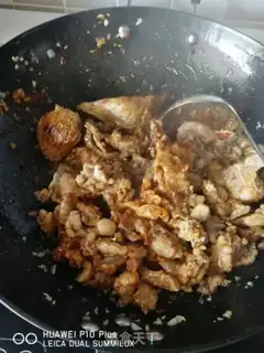 Make Beef gravy and potatoes step 9