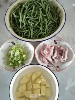 Make Pork potatoes and beans step 2