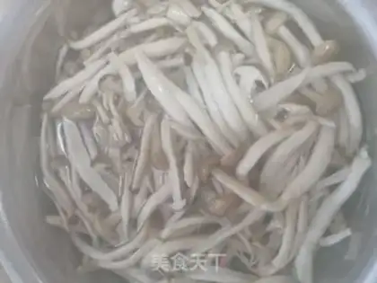 Make Tea mushrooms step 1