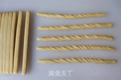 Make Quicky little snack grinder step 6