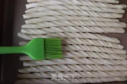 Make Quicky little snack grinder step 7