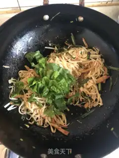 Make A tofu-dry noodles step 4
