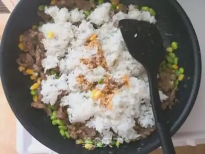 Make Beef fried rice step 5