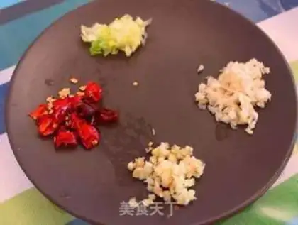 Make Spicy duck blood step 0