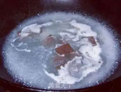 Make Spicy duck blood step 1