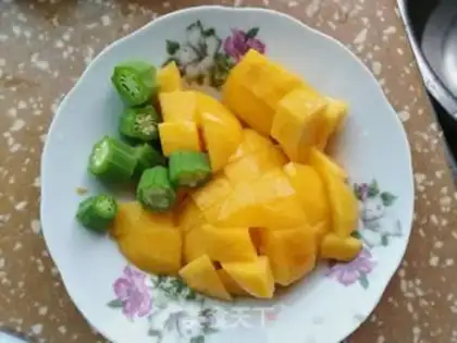 Make Peach yogurt step 1