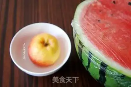 Make Fresh apple watermelon juice step 0