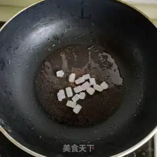 Make Red burning pig hoof step 2