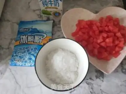 Make Watermelon pudding step 0