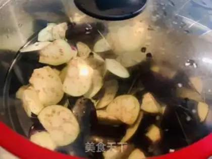 Make Pyramid and garlic cheese step 2