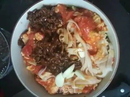 Make Tomato eggs dry noodles step 7
