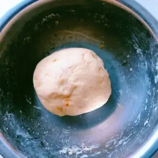 Make Coarse granulates of red potato buns step 4