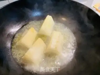 Make Pyramid fragrance step 2