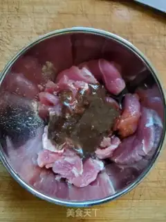 Make Beef burrito step 1