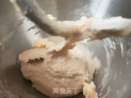 Make ♪ Bread at the bottom of honey step 5