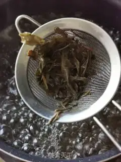 Make Milk and iced tea step 3