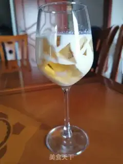 Make Milk and iced tea step 7