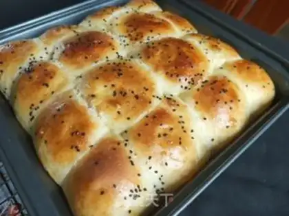 Make ♪ Bread at the bottom of honey step 34