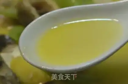 Make Yellowfish tofu soup step 7