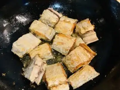 Make Pyramid, white mushrooms step 2