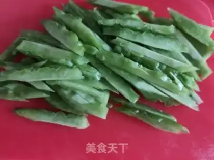 Make A cold, bitter melon step 2