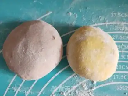 Make Flower buns step 9