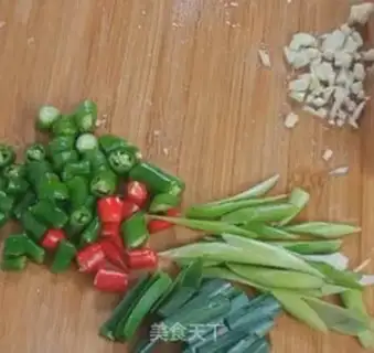 Make Scrumptious omelet step 1