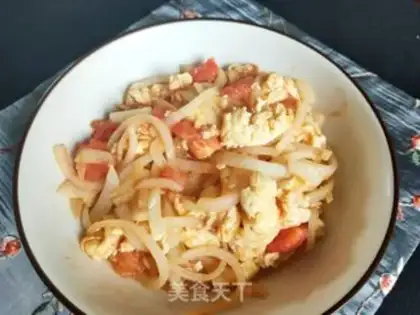 Make Onion fried eggs step 9