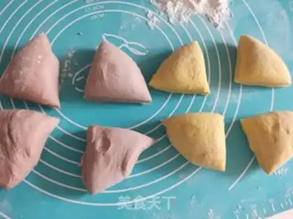 Make Flower buns step 10