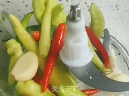 Make Pepper chopping step 1
